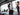 Mann trainiert mit Plyo Box im Fitnessstudio