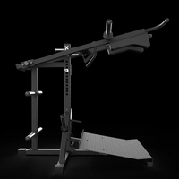 ATX® Lever Arm Squat Pro - Viking Press komfortabler Einstieg