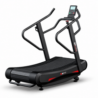 Curved Laufband - BH Fitness